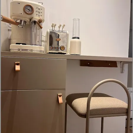 公寓 35m2 With Balcony And Extra Bedroom 巴黎